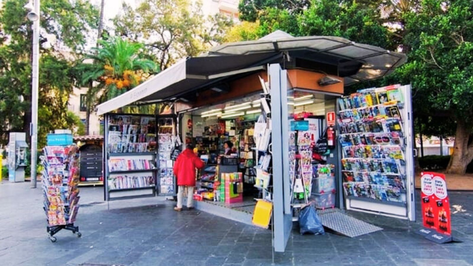 How to Buy a SIM Card in Brazil in 2024 - Newsstand