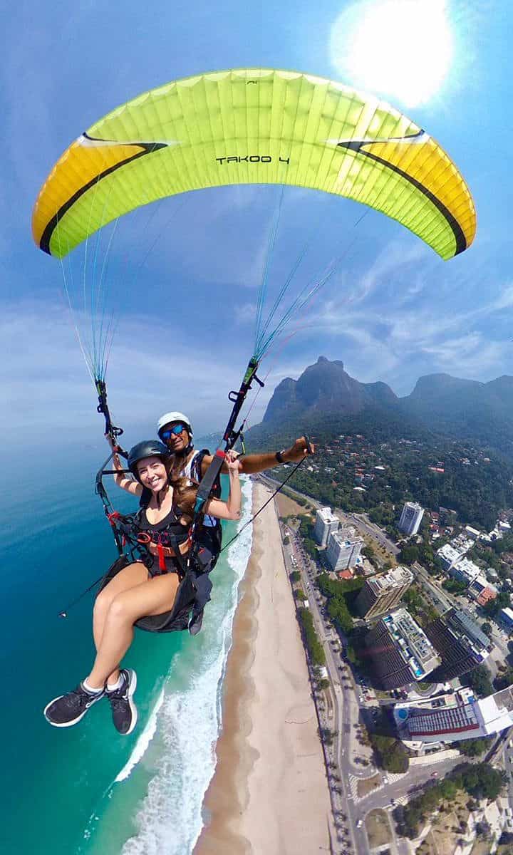 escort rio de Janeiro paragliding